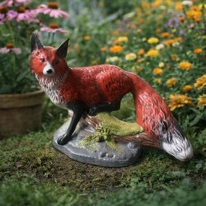 VINTAGE Stunning LARGE Red Fox Creature Porcelain Ceramic Origin Statue Decor 🦊